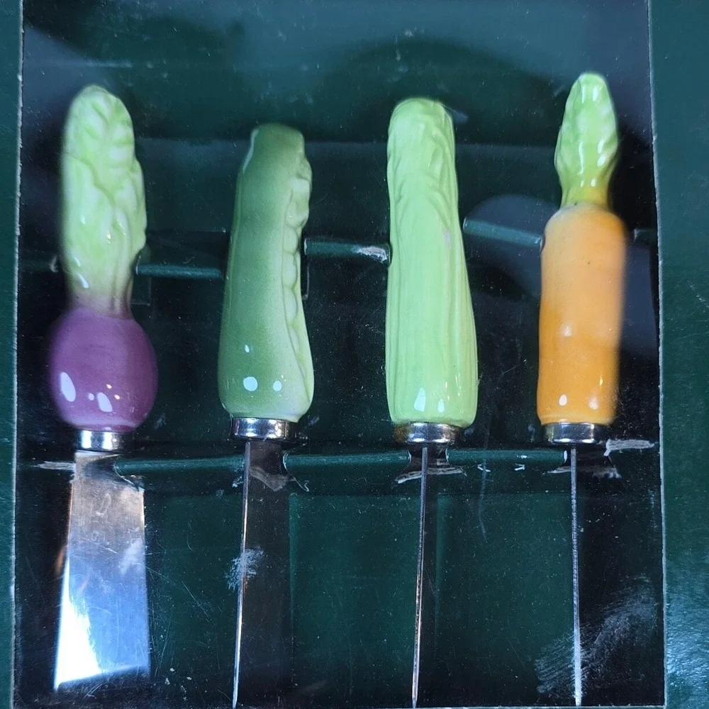 Vegetable theamed spreaders like Boston Market Peas, Carrots, Celery, Eggplant